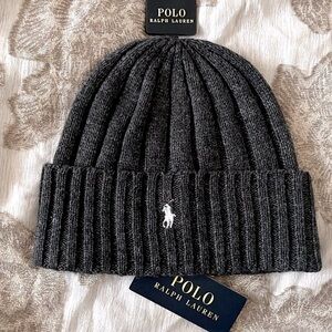 Brand New Polo Ralph Lauren Gray Knit 50% Wool Beanie Hat Embroidered White Pony